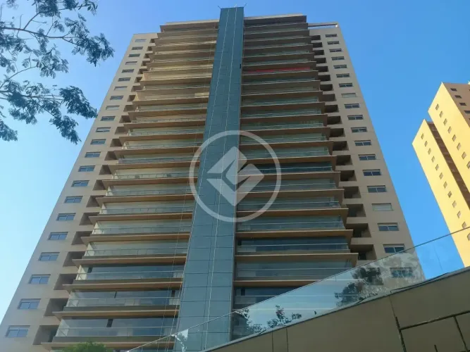 Apartamento à venda no centro de Araçatuba com 4 suítes. codigo: 377269