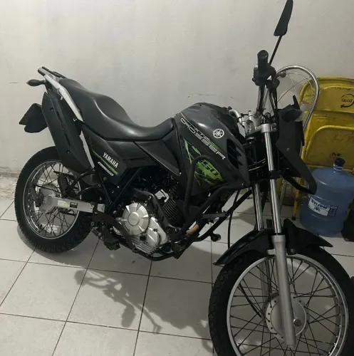 Vendo yamaha Crosser 2015