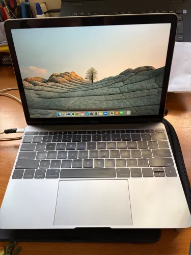 MacBook retina 8GB 256Gb