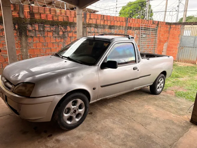Ford Courier Xl/xl-rs 1.6/ XL 1.6 Flex 2004
