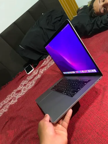 Macbook Pro
