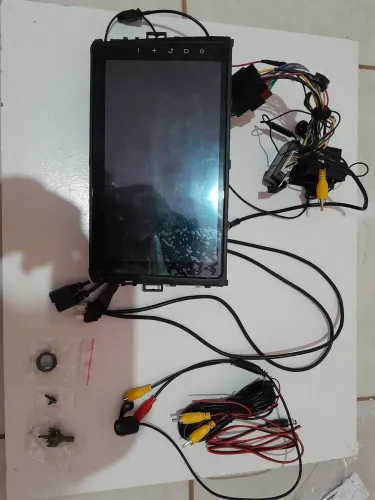Kit multimídia mais câmera de re.