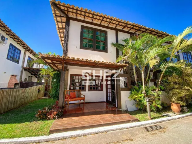 Casa com 2 quartos à venda, 98 m² por R$ 930.000