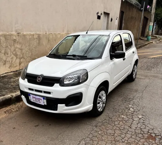 Fiat Uno Attractive 1.0 EVO Fire Flex 8V 5P 2021