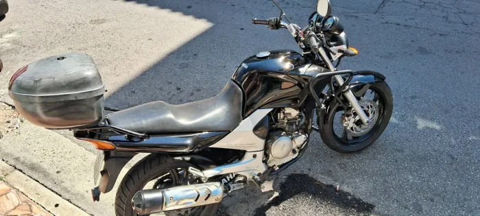 YAMAHA YS 250 FAZER