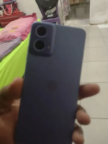 Motorola 34 128 GB 