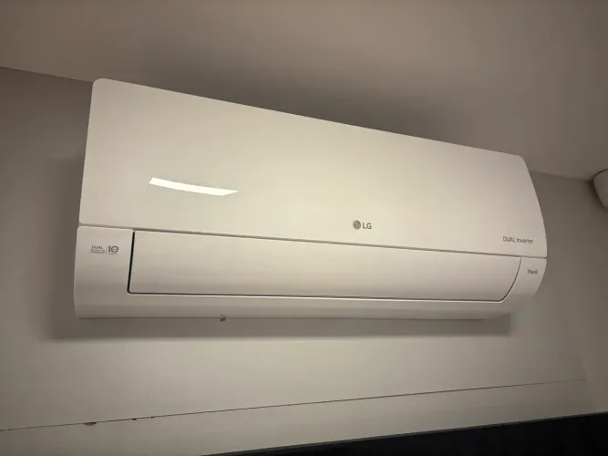 Ar condicionado LG 9000 BTUS