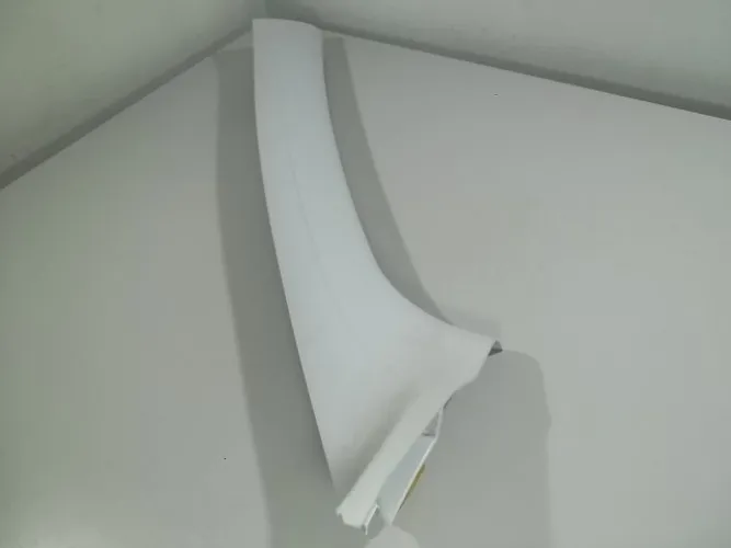 Acabamento Da Coluna Do Para-brisa Lado Direito Peugeot 208