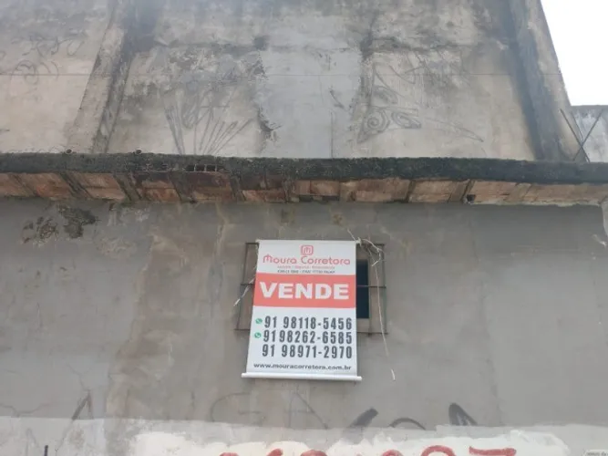 A. Moura Gestor Imobiliário-Vende Terreno 20x80(1.600m2) 200 metros da A.Montenegro