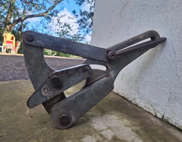 Esticador de cabo