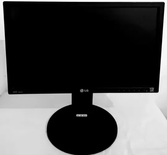 Monitor LG LED 19 polegadas com rotação de tela