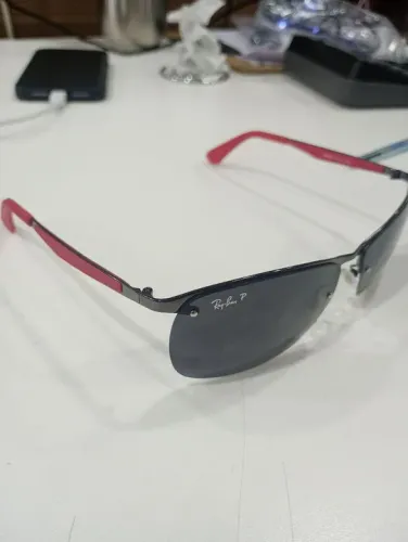 Óculos de sol Rayban Escudeira Ferrari polarizado garantia de 2 anos