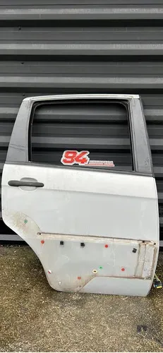 Porta Traseira Direita  Fiat Idea Prata 2012