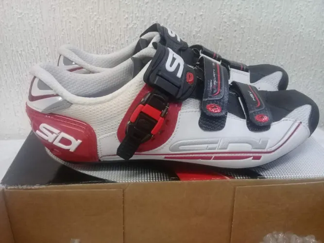 Sapatilha Sidi carbono 42 Brasil 