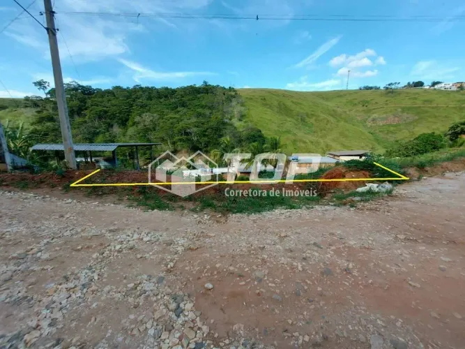 Lote em Cachoeiro de Itapemirim com 343,10m² à venda por R$ 45.500,00 Financiável!