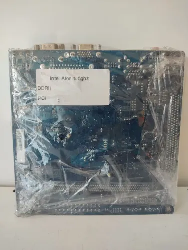 Placa mãe Intel Aton DDR3 