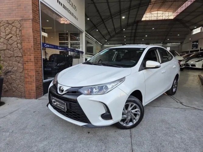 Toyota Yaris XS Sedan 1.5 Flex 16V 4P Aut. 2024