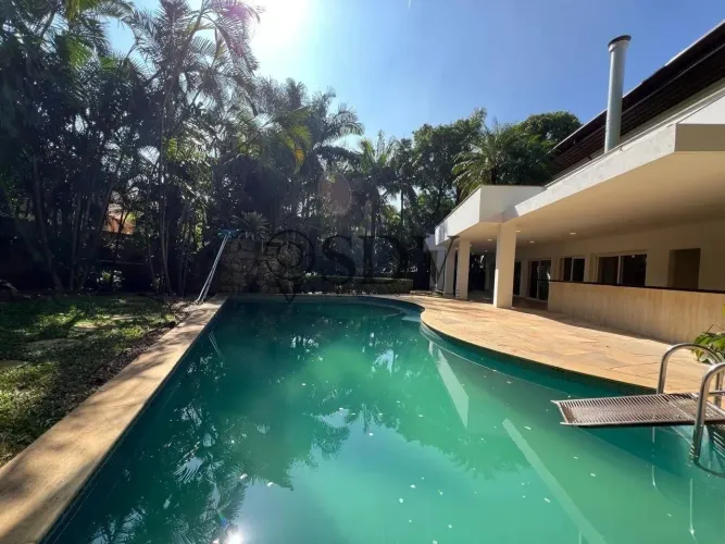 Casa em condominío fechado, 4 suítes, 5 vagas, à venda, 1100 m² Jardim Cordeiro - São Paul