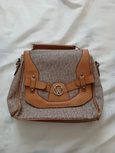 Vendo Essas Três Bolsas Femininas!