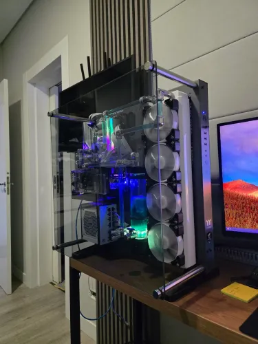 PC Gamer Custom HIGH END