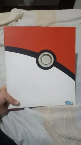 Álbum de cartas Pokémon Topps personalizado