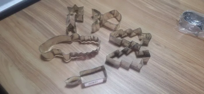 Cortadores de biscoito em inox tema natalino. 9 reais cada