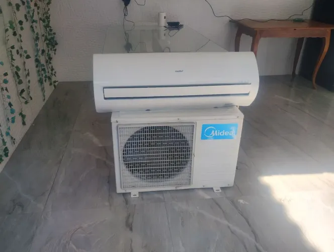 Ar condicionado 18.000 BTUs Midea