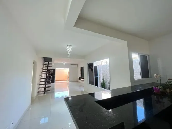 Casa com 3 dormitórios à venda, 160 m² por R$ 950.000,00 - Club Residence Ayat - Uberaba/M