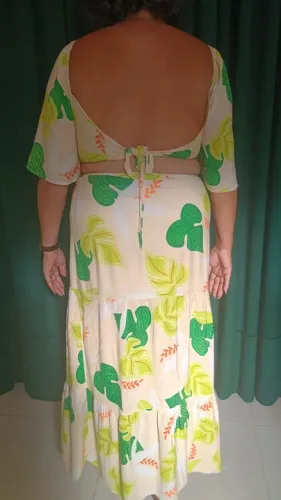 Conjunto Saia e Cropped, Tamanho G - DESAPEGO