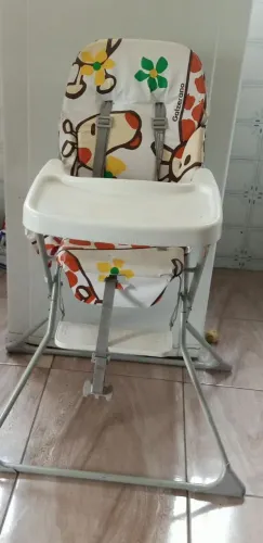 Vendo cadeirinha de alimentação