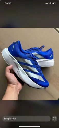 Tênis Adidas ADIZERO lightstrike disponível masc e fem