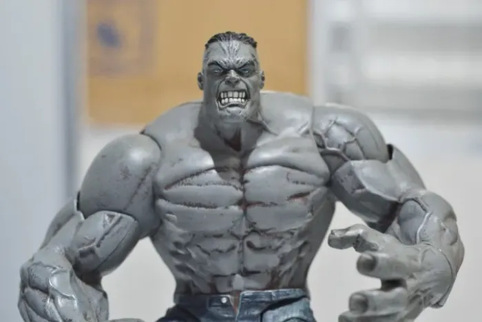 Action Figure Hulk Cinza Marvel