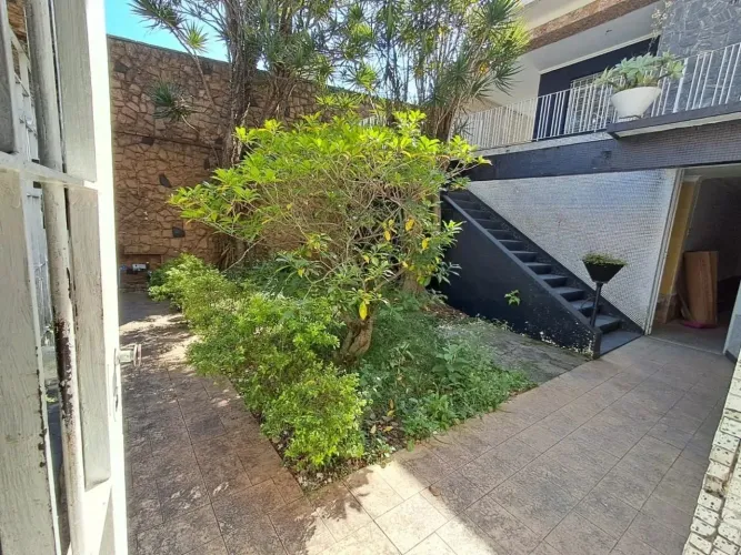 Casa à venda na Vila Curuçá -- Santo André