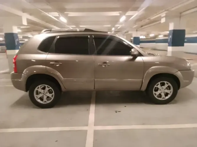 Hyundai Tucson 2.0 16V Aut. 2010