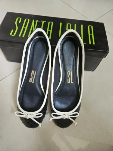 Sapatilha Santa Lolla, Tamanho 33. Usada. 