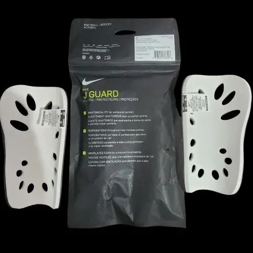 Caneleiras Nike J Guard 