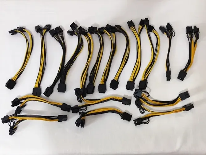 18x Cabo Adaptador PCIe 8pin Para 2 de 8pin (6+2)
