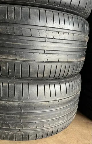 Par de pneus BMW X5 , XC90 275/35 R22 semi novos ( 275/35/22 )