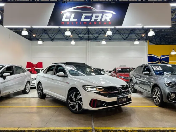 VOLKSWAGEN JETTA 2.0 350 TSI GLI DSG