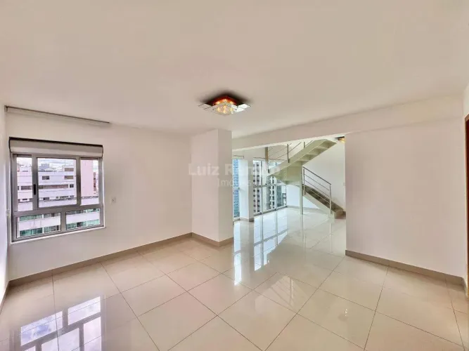 Apartamento duplex à venda no bairro Lourdes