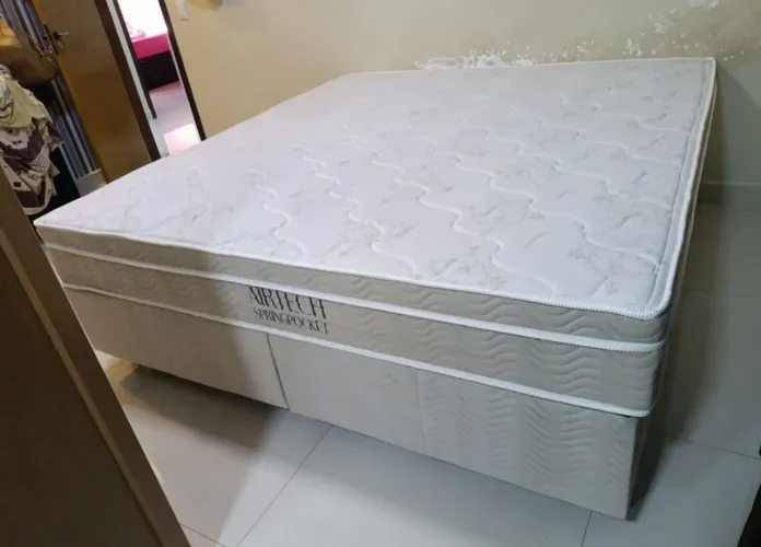 Cama box king size grande