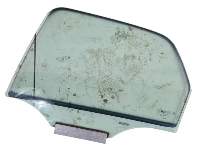 Vidro porta traseira esquerda GM Corsa Hatch 2011 ORIGINAL