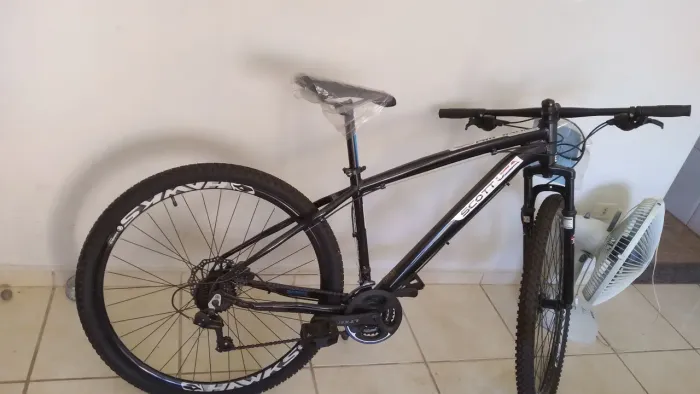 Bike aluminio.freios hidraulicos.zero.cambios shimano