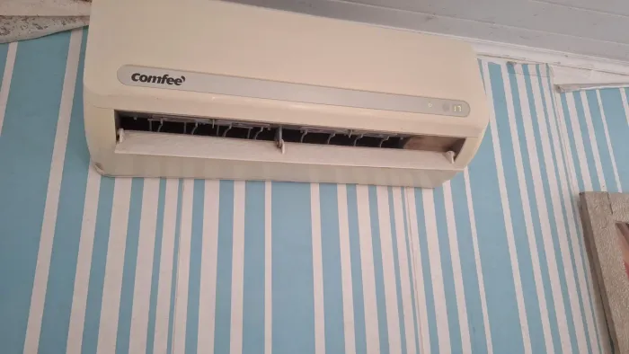Ar Condicionado Comfee - 9.000 BTUs - Split