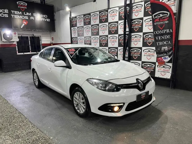 Renault Fluence Sed. Dynamique 2.0 16V Flex Aut. 2016