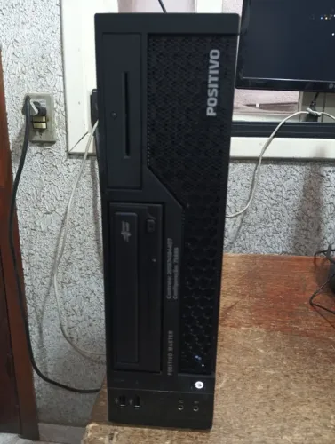 Torro CPU positivo master D380 i3 quarta geração 8 ram HD 500 Wind 10 office 2016 revisada