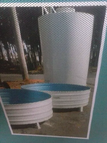 Bebedouros metálicos para animais