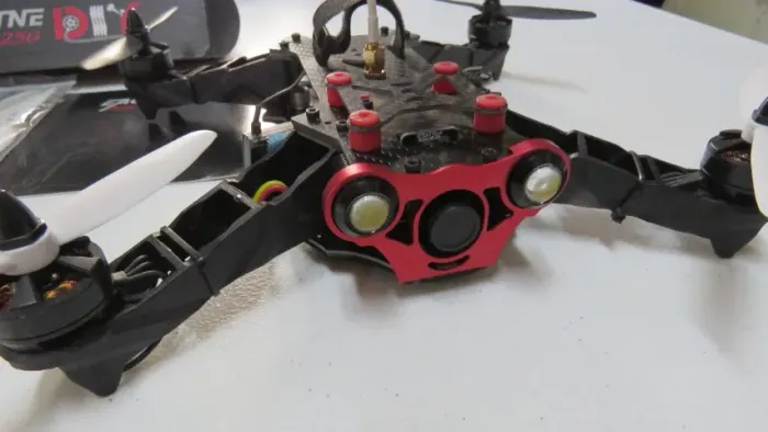 Drone Eachine 250 RACER