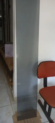 Vendo vidro fumê 2x30 em perfeito estado serve pra uma bancada
