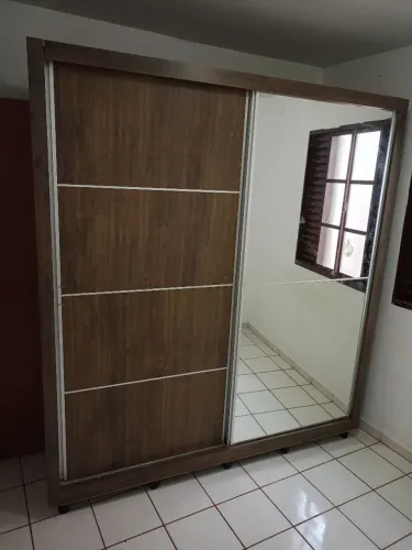 Guarda roupa casal usado ENTREGO
